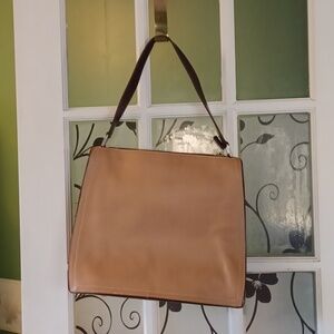 Vintage leather Coach handbags brown all leather tan